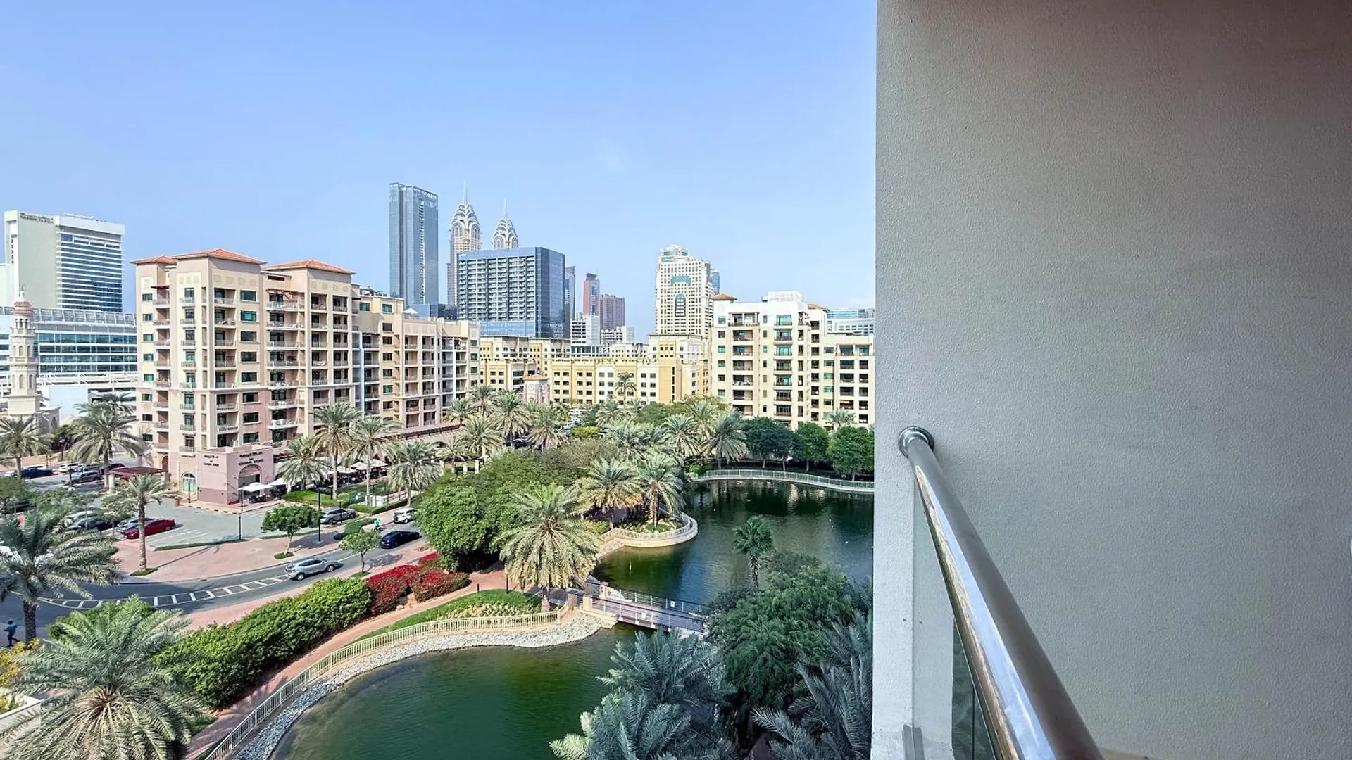 Apartamento Bnbmehomes - Golf Tower 1 Dubái
